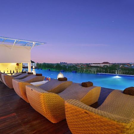 Mega Boutique Hotel Kuta Lombok Exterior foto