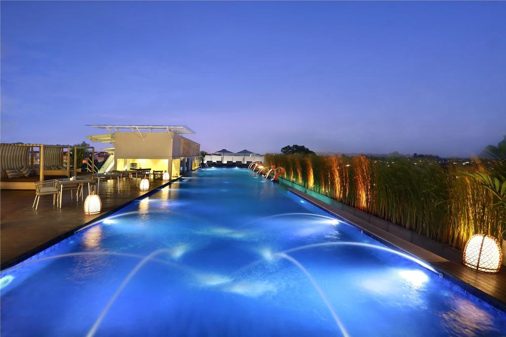 Mega Boutique Hotel Kuta Lombok Exterior foto